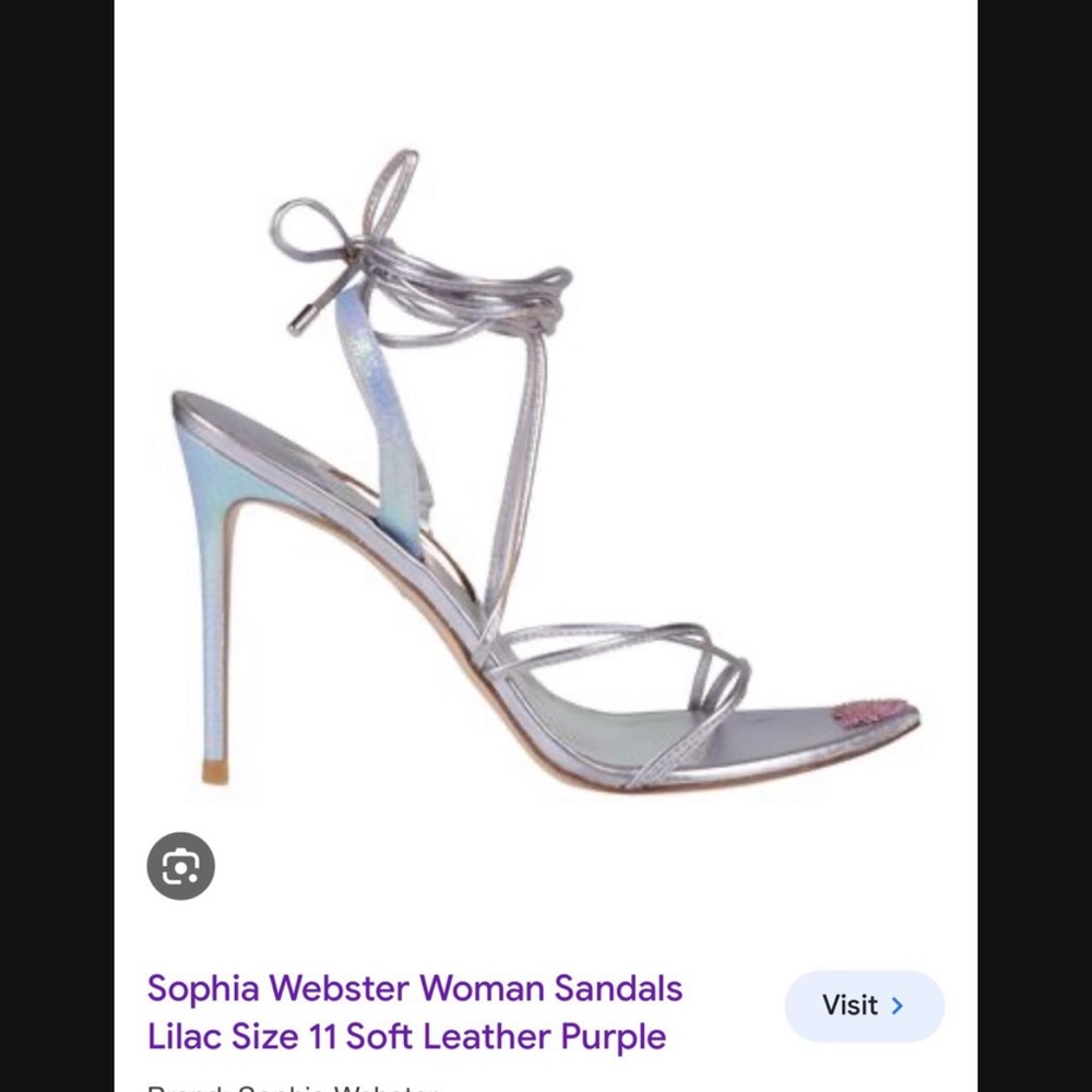 Comes with a box and authentic card perfect condition